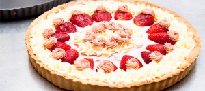 MENAJE DE REPOSTERÍA PARA UNA TARTA