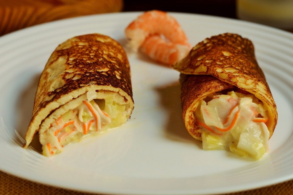 crepe-puerro-langostinos-surimi